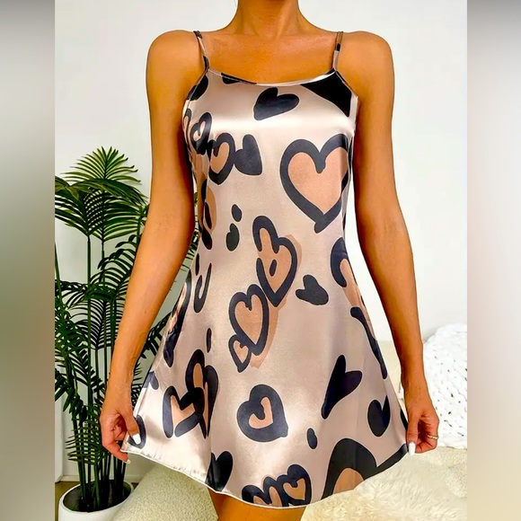 Hearts Spaghetti Strap Nightgown - Picture 4 of 5